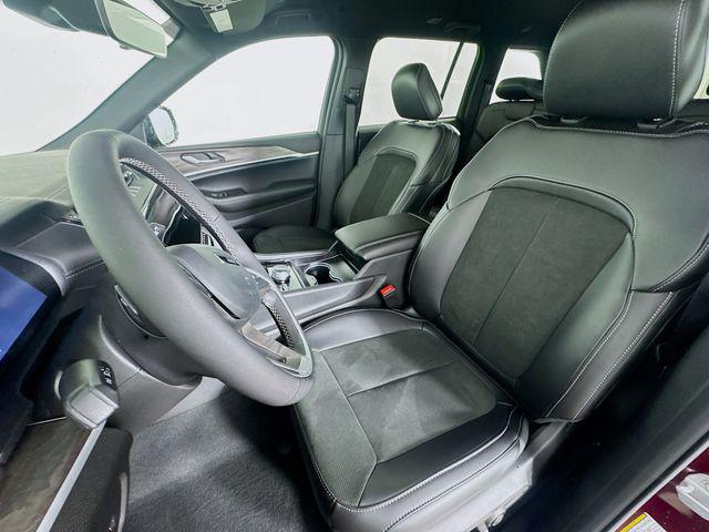 new 2026 Jeep Grand Cherokee car, priced at $45,500