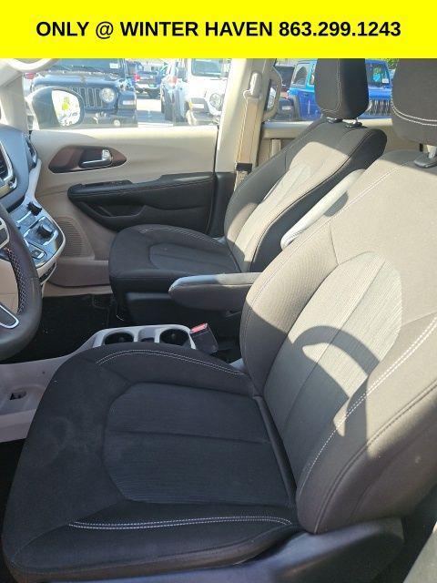 used 2023 Chrysler Pacifica car, priced at $23,900