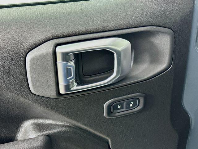 new 2026 Jeep Wrangler car, priced at $40,000