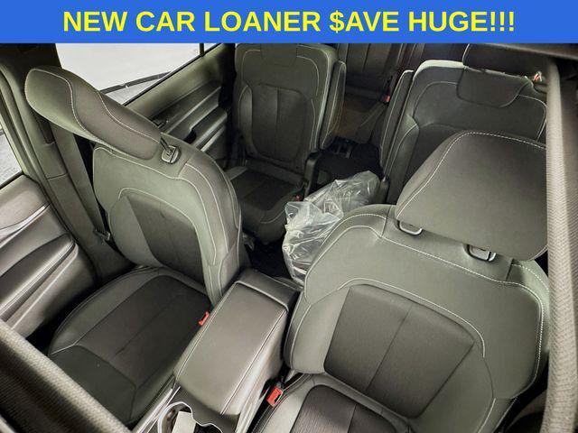 new 2025 Jeep Grand Cherokee L car, priced at $34,000