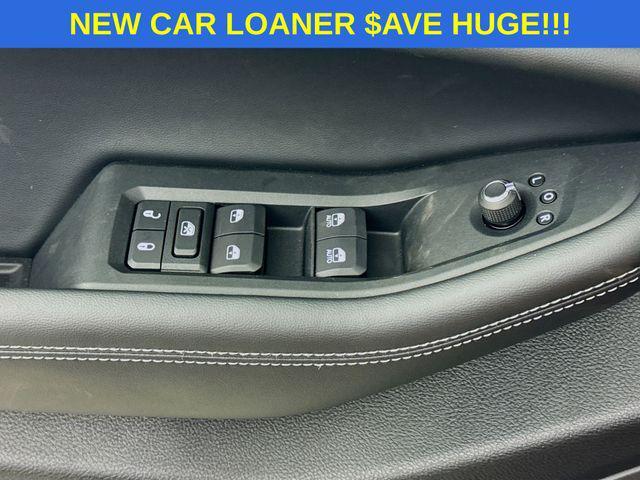 new 2025 Jeep Grand Cherokee L car, priced at $34,000