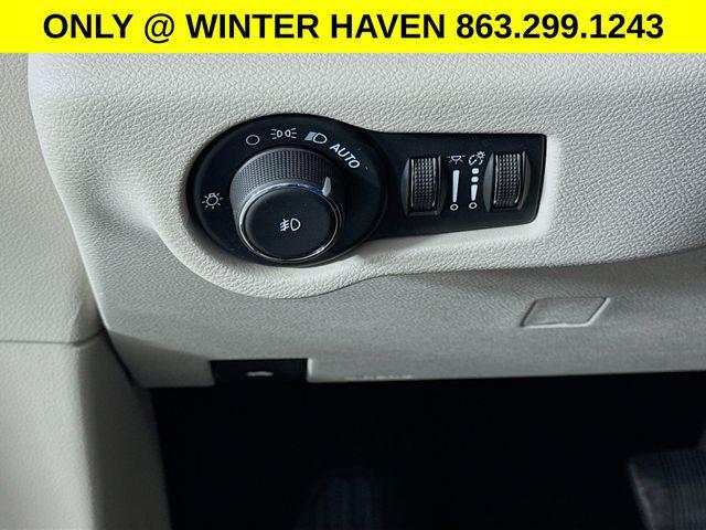 used 2024 Chrysler Pacifica car, priced at $23,700