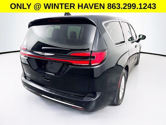 used 2024 Chrysler Pacifica car, priced at $23,700