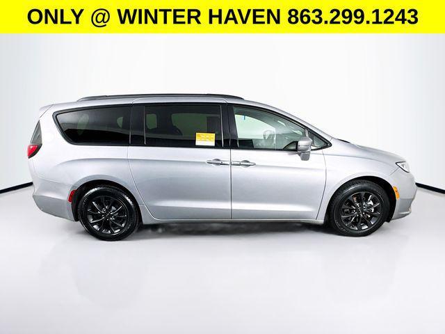 used 2021 Chrysler Pacifica car, priced at $21,152