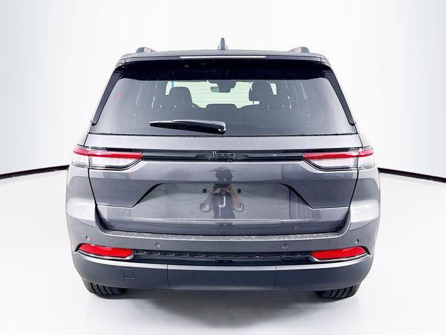 new 2025 Jeep Grand Cherokee car, priced at $39,500