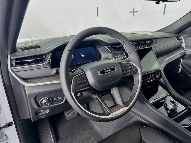 new 2025 Jeep Grand Cherokee L car, priced at $43,000