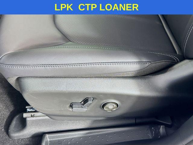 new 2026 Chrysler Pacifica car, priced at $40,000