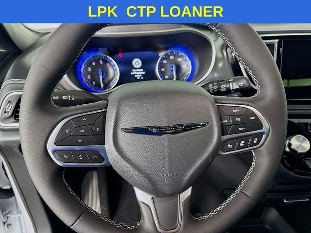 new 2026 Chrysler Pacifica car, priced at $40,000