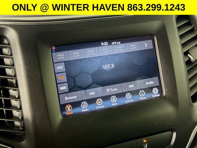 used 2020 Jeep Cherokee car, priced at $20,434