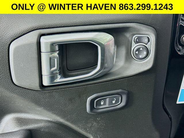 used 2025 Jeep Gladiator car, priced at $45,684