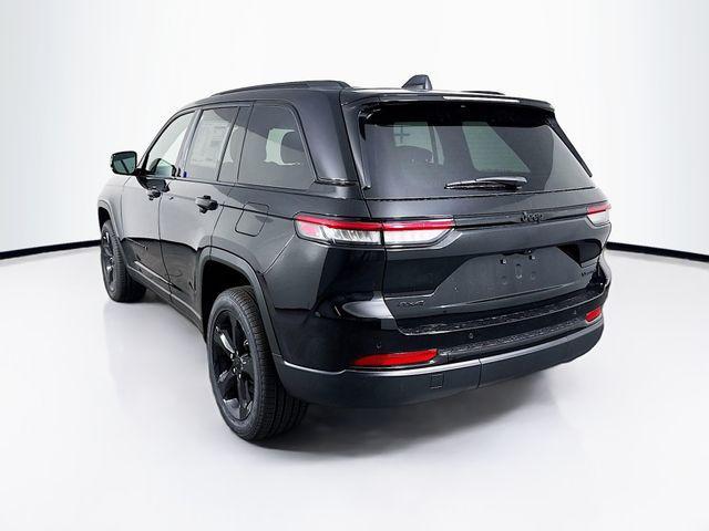new 2025 Jeep Grand Cherokee car, priced at $42,500