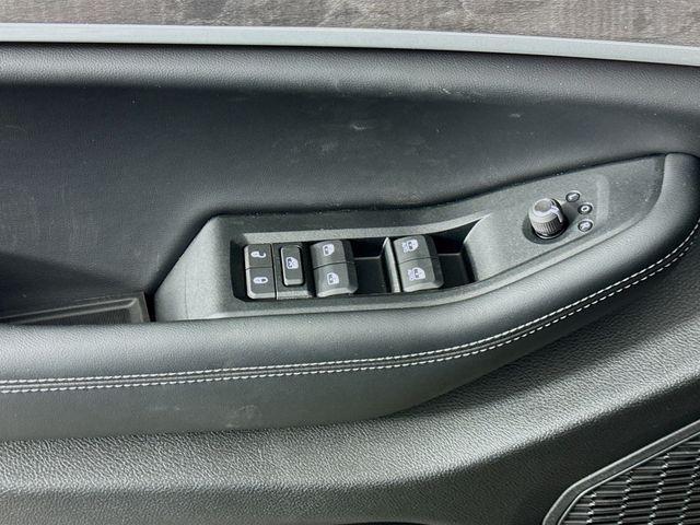 new 2025 Jeep Grand Cherokee car, priced at $42,500