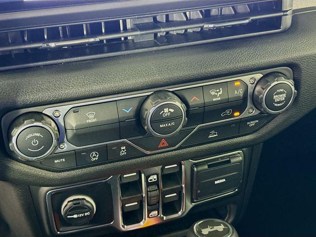 new 2026 Jeep Wrangler car, priced at $43,095