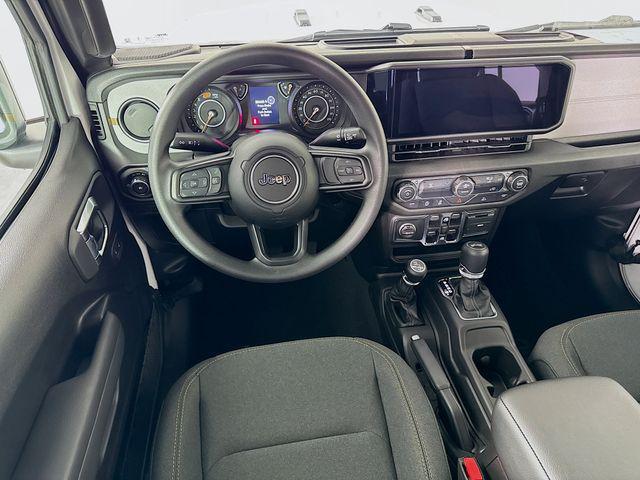 new 2026 Jeep Wrangler car, priced at $43,095