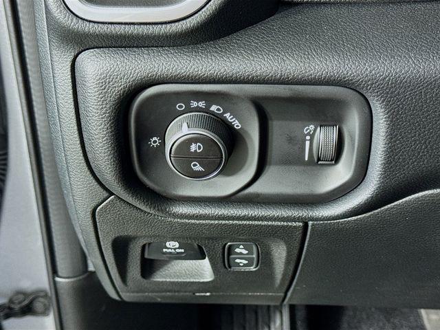 new 2025 Ram 1500 car, priced at $50,000