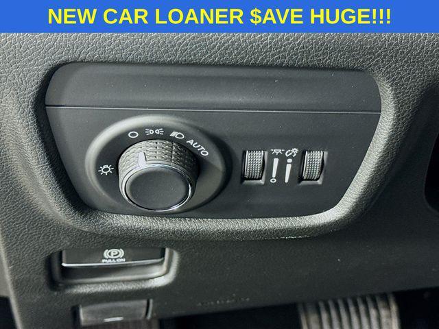 new 2025 Jeep Grand Cherokee car, priced at $31,500