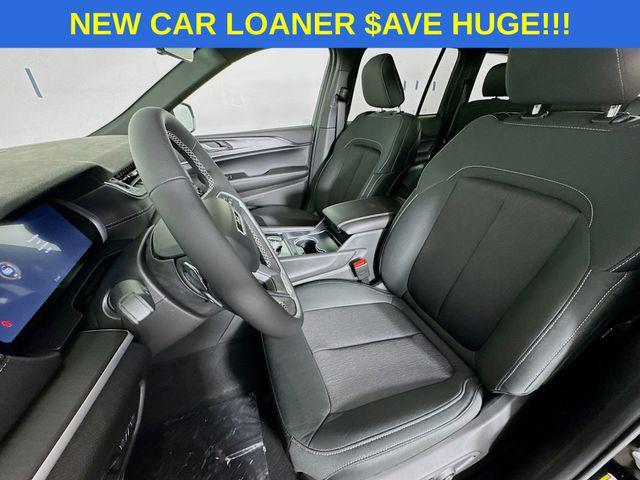 new 2025 Jeep Grand Cherokee car, priced at $31,500