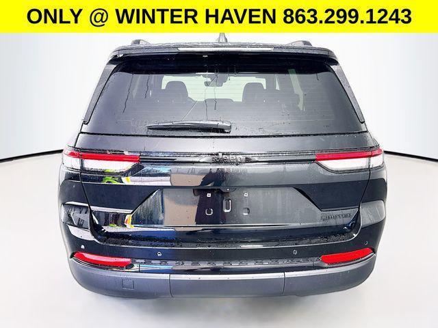 new 2025 Jeep Grand Cherokee car, priced at $45,500