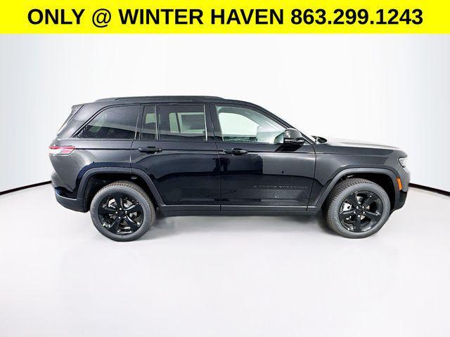 new 2025 Jeep Grand Cherokee car, priced at $45,500