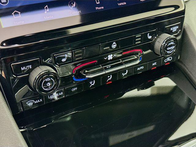 new 2025 Jeep Grand Cherokee L car, priced at $45,500