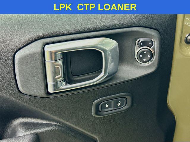 new 2025 Jeep Wrangler car, priced at $42,500