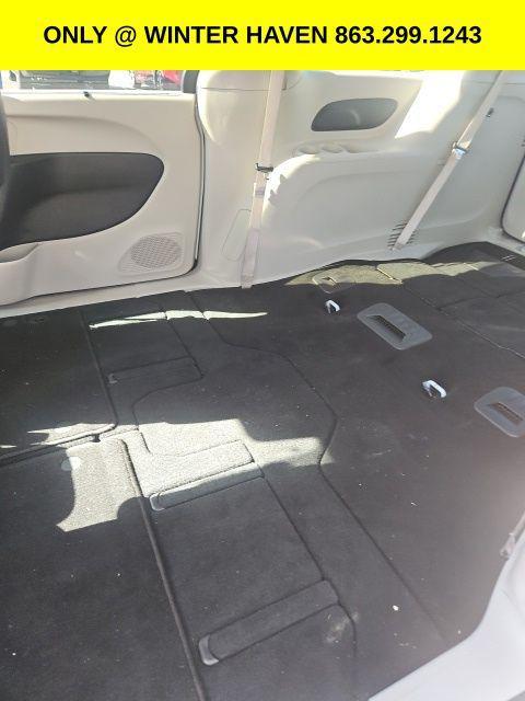 used 2023 Chrysler Pacifica car, priced at $23,137