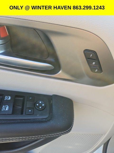 used 2023 Chrysler Pacifica car, priced at $23,137