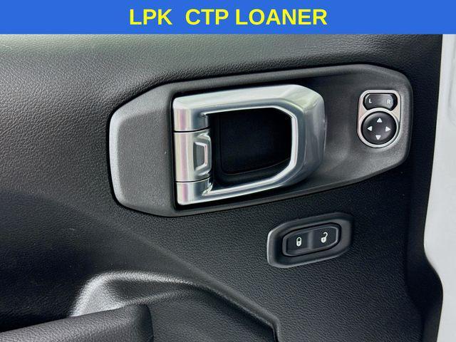 new 2026 Jeep Gladiator car, priced at $43,000