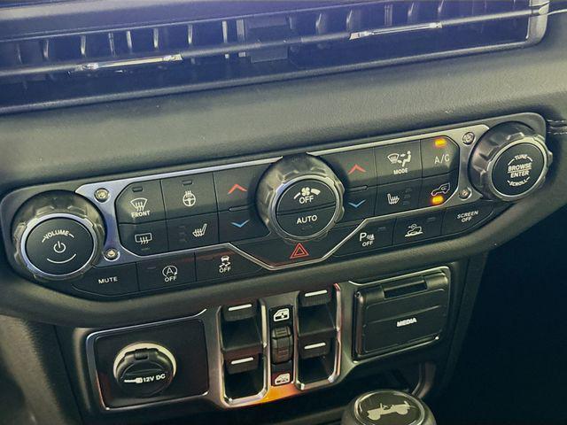 new 2026 Jeep Wrangler car, priced at $55,985