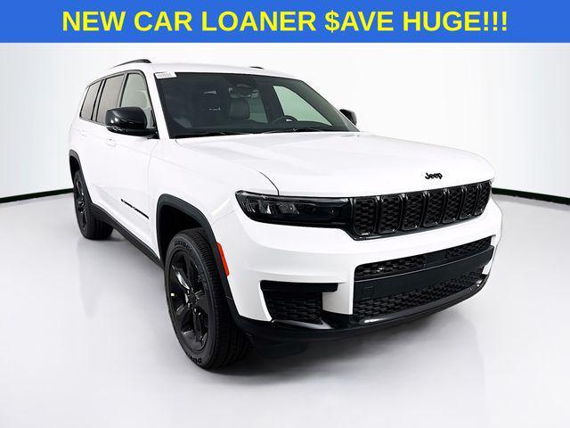 new 2025 Jeep Grand Cherokee L car, priced at $40,000