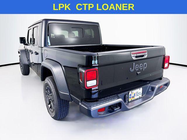 new 2025 Jeep Gladiator car, priced at $38,000