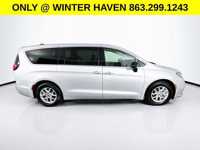 used 2024 Chrysler Pacifica car, priced at $23,800