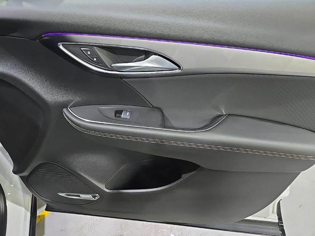 used 2025 Buick Envision car, priced at $32,481