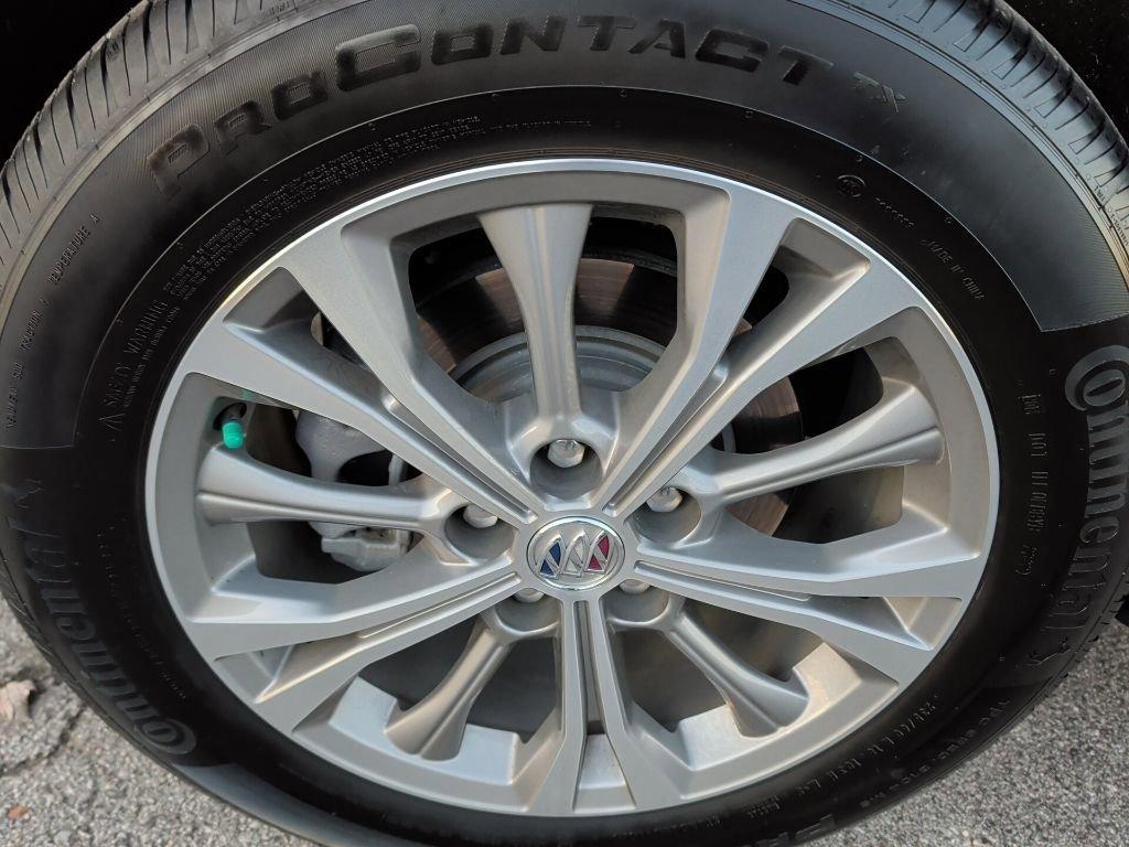 used 2022 Buick Envision car, priced at $24,860