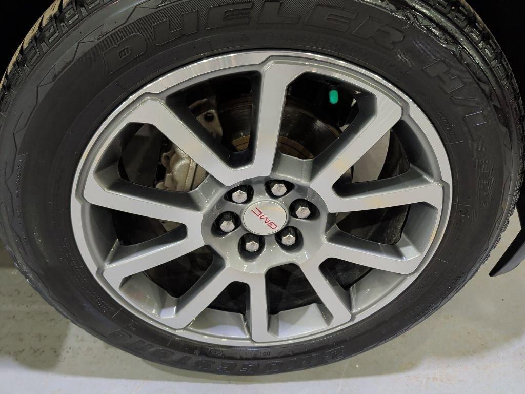 used 2019 GMC Canyon car, priced at $26,335