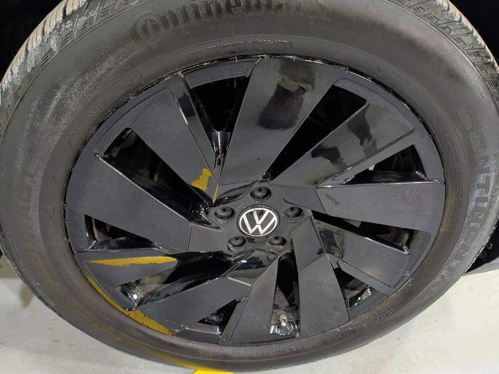 used 2024 Volkswagen Atlas Cross Sport car, priced at $27,859