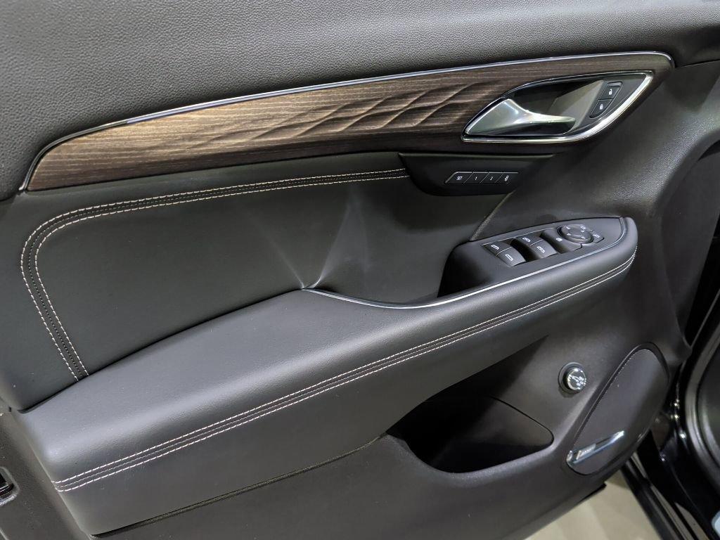 used 2022 Buick Envision car, priced at $30,861