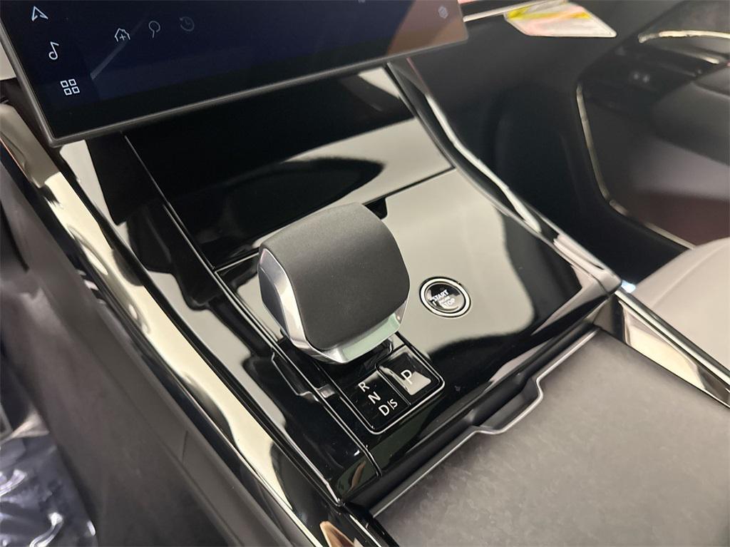 new 2025 Land Rover Range Rover Sport car, priced at $123,905