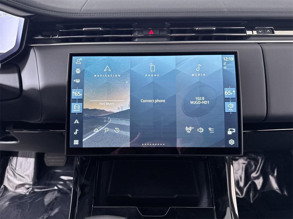 new 2026 Land Rover Range Rover Sport car, priced at $93,060