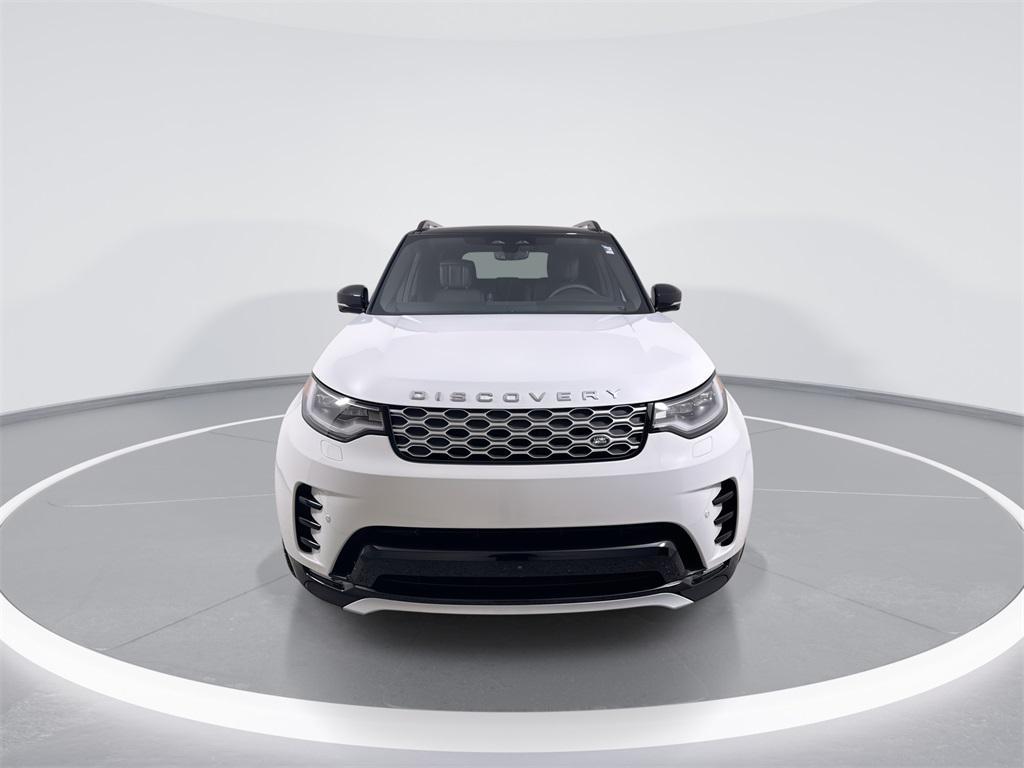 new 2026 Land Rover Discovery car, priced at $78,501