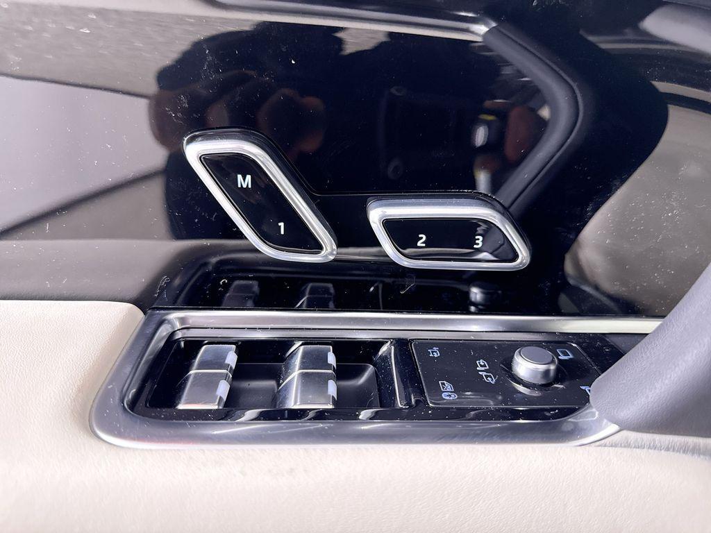 new 2026 Land Rover Range Rover car, priced at $138,160