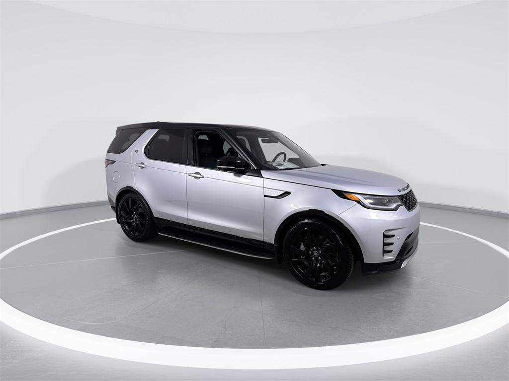 used 2024 Land Rover Discovery car, priced at $54,676