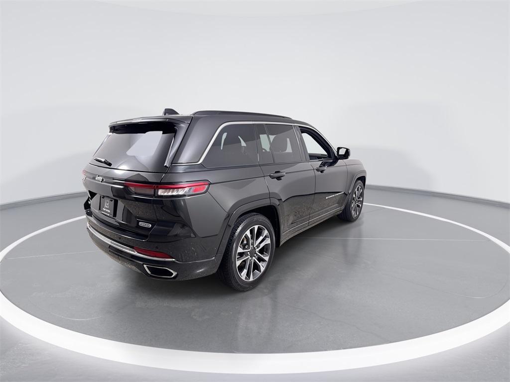 used 2024 Jeep Grand Cherokee car, priced at $40,455