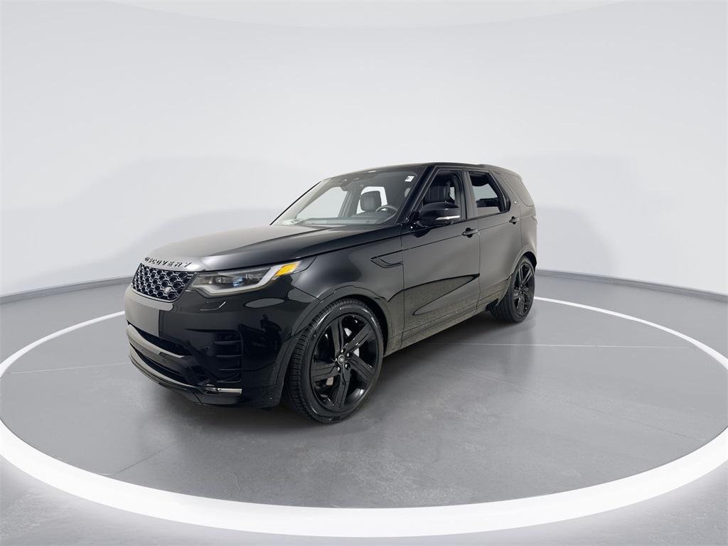 new 2025 Land Rover Discovery car, priced at $69,943