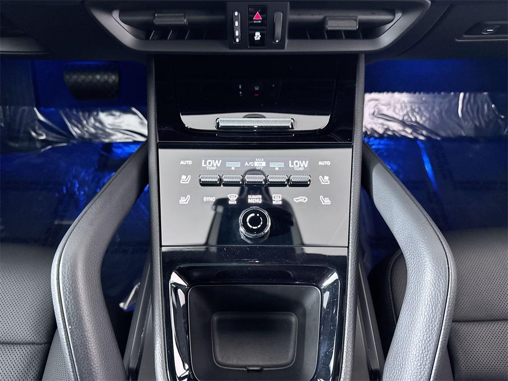 used 2024 Porsche Cayenne car, priced at $70,224