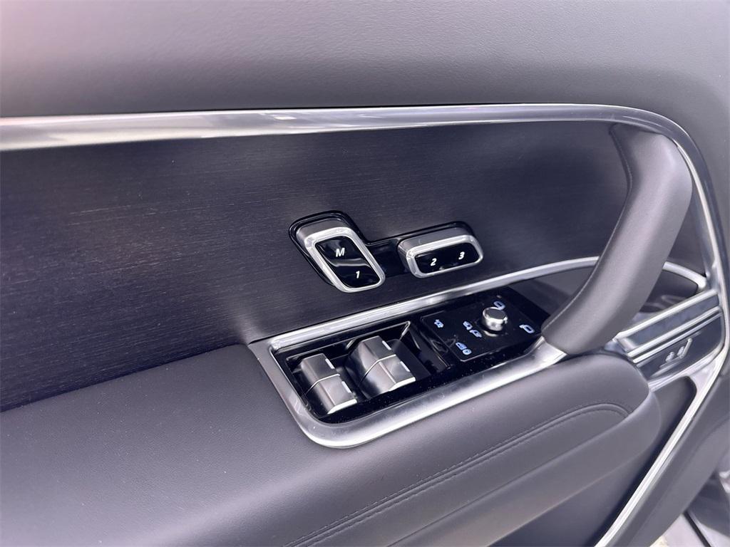 new 2026 Land Rover Range Rover car, priced at $154,550