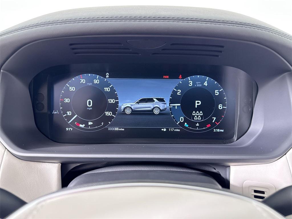 new 2026 Land Rover Discovery car, priced at $87,501