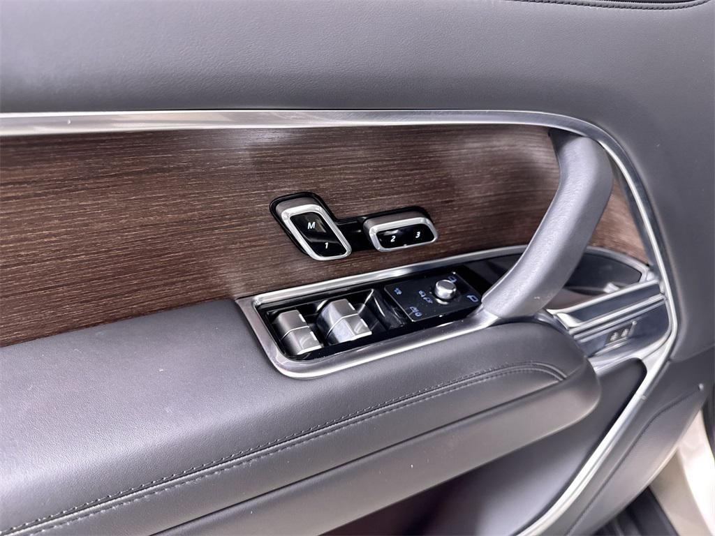 used 2023 Land Rover Range Rover car, priced at $106,786