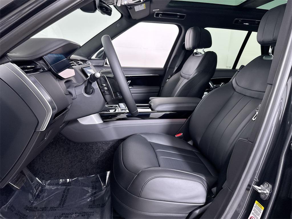 new 2026 Land Rover Range Rover car, priced at $157,365