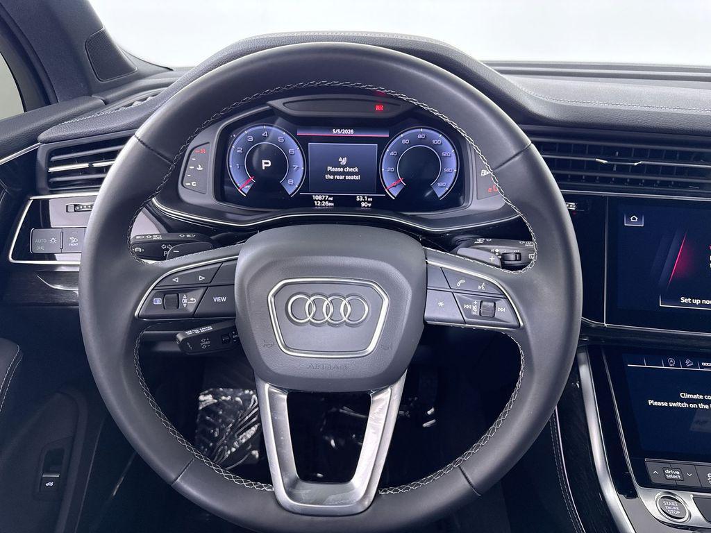 used 2025 Audi Q7 car, priced at $52,895